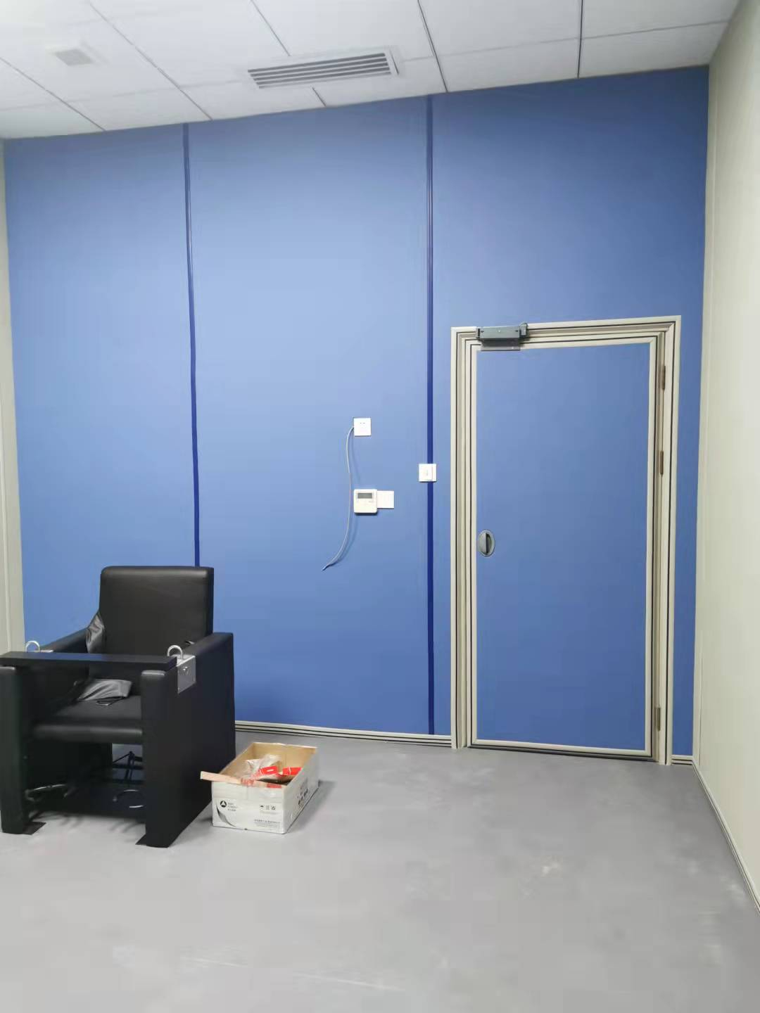 辦案區(qū)防撞軟包制作方案及產(chǎn)品特性、墻面軟化處理